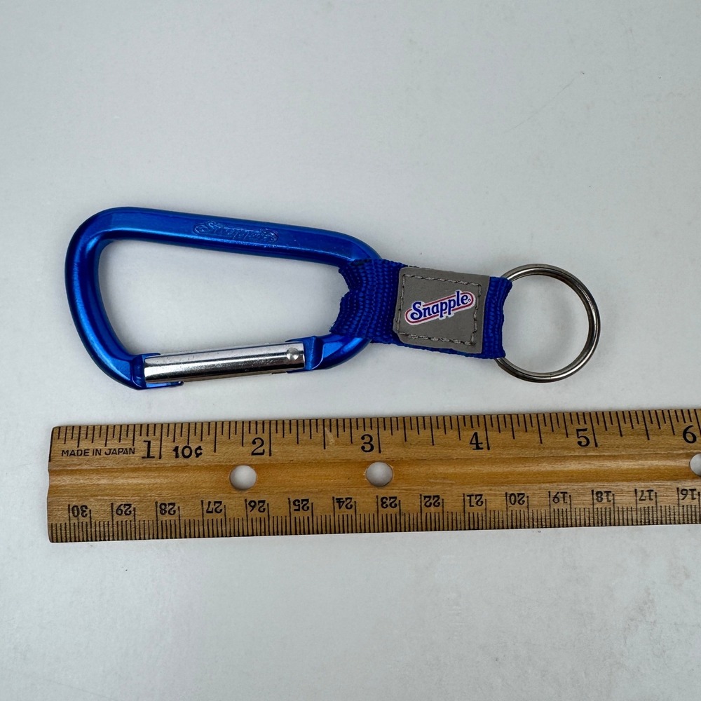 Vtg Blue Snapple Merch Aluminum Metal Carabiner Keychain Keyring Keys Collect